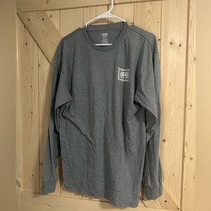 Vans Men’s Long-Sleeve Grey Tee‎ Size Large